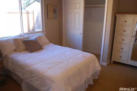 1220 Sycamore Ave, Modesto, CA 95350 photo 14