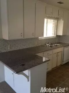 1816 Marcus Dr, Modesto, CA 95355 photo 5