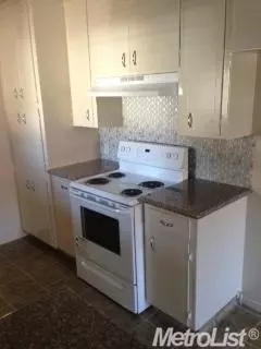 1816 Marcus Dr, Modesto, CA 95355 photo 2