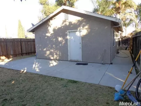2205 Eicher, Modesto, CA 95350 photo 12