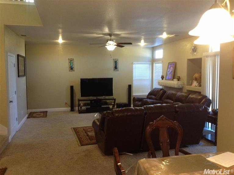 2041 Draft, Turlock, CA 95380 photo 2