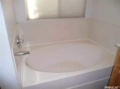 1690 Treehaven Ln, Tracy, CA 95376 photo 15