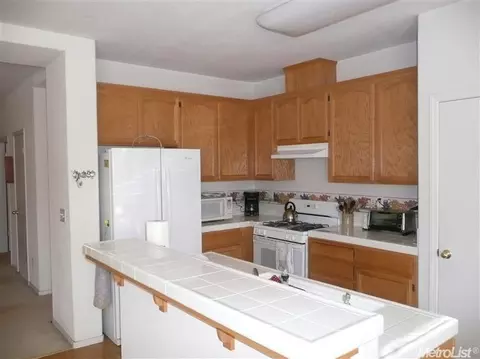 1690 Treehaven Ln, Tracy, CA 95376 photo 5