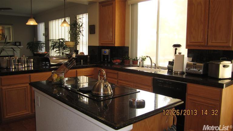 4229 Eveningside Ln, Tracy, CA 95377 photo 9