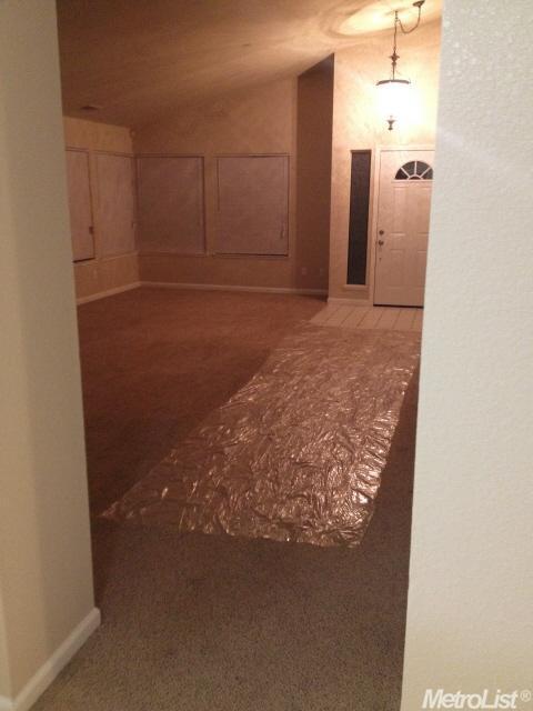 1003 Winters Dr, Manteca, CA 95337 photo 3