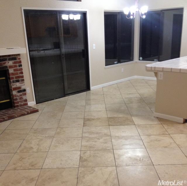 1003 Winters Dr, Manteca, CA 95337 photo 8