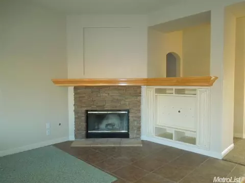 4220 Granny Ln, Modesto, CA 95356 photo 5