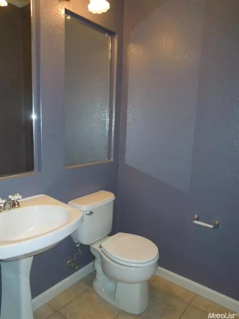 4220 Granny Ln, Modesto, CA 95356 photo 12