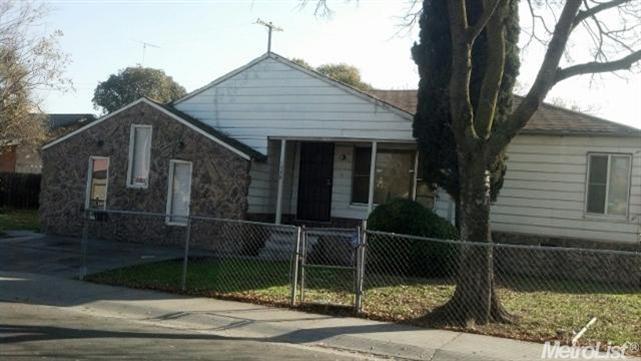 1502 Spring, Stockton, CA 95206 photo 1