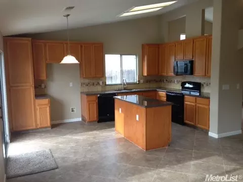 5201 Silverstone Cir, Salida, CA 95368 photo 2