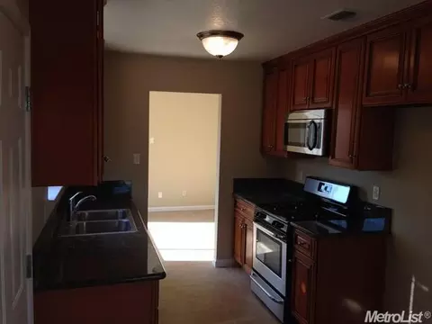 6184 Orsi, Carmichael, CA 95608 photo 4