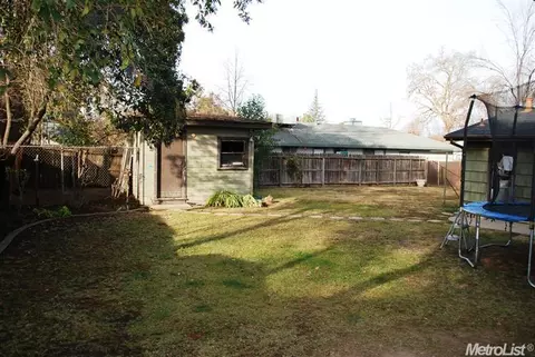 3237 Petty Ln, Carmichael, CA 95608 photo 8