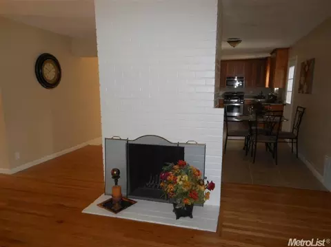 6349 Madison Ave, Carmichael, CA 95608 photo 4