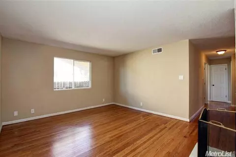 6349 Madison Ave, Carmichael, CA 95608 photo 9