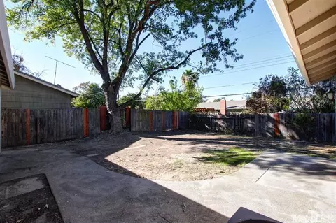 6349 Madison Ave, Carmichael, CA 95608 photo 22