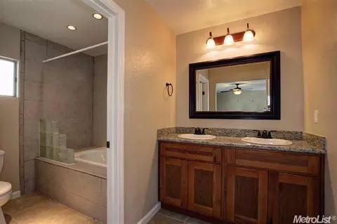 6349 Madison Ave, Carmichael, CA 95608 photo 18
