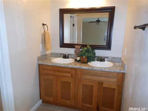 6349 Madison Ave, Carmichael, CA 95608 photo 6