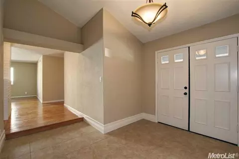 6349 Madison Ave, Carmichael, CA 95608 photo 8