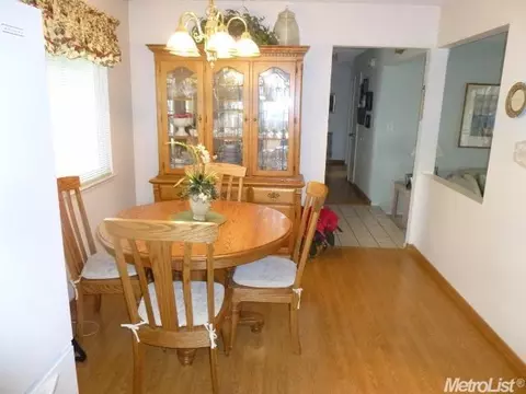 1412 Montclair Dr, Modesto, CA 95350 photo 9