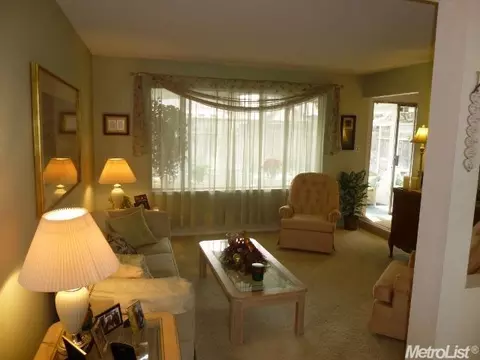 1412 Montclair Dr, Modesto, CA 95350 photo 5