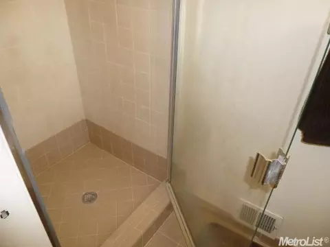 1412 Montclair Dr, Modesto, CA 95350 photo 19