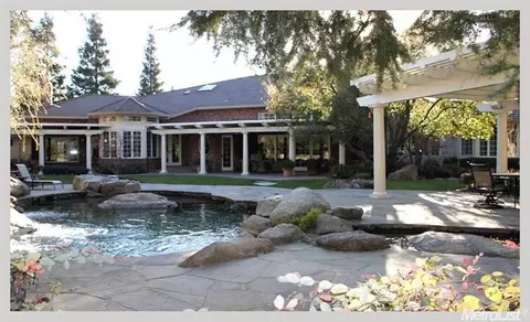 3201 Papillon Ct, Modesto, CA 95356 photo 3