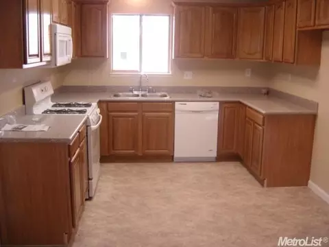 1321 Silverado Dr, Modesto, CA 95356 photo 5