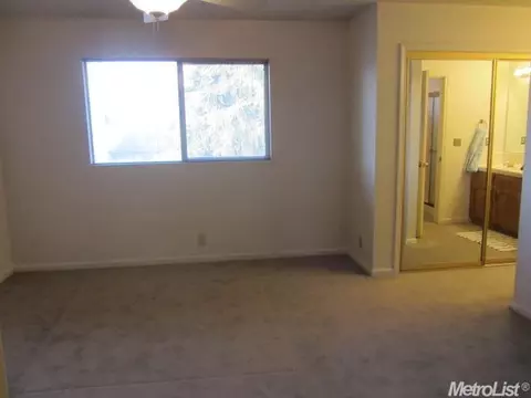 956 Alpine Ave, Manteca, CA 95336 photo 9