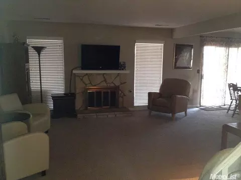 2401 Woodvale Dr, Modesto, CA 95355 photo 7