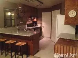 2401 Woodvale Dr, Modesto, CA 95355 photo 5