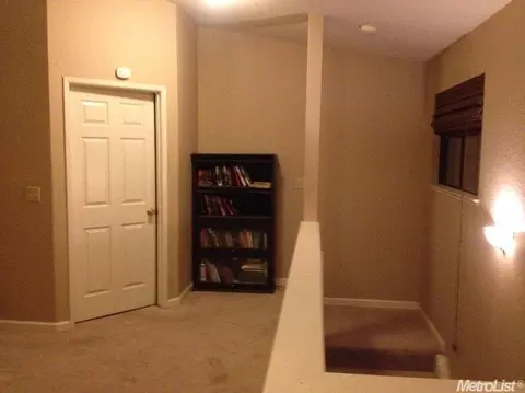 2401 Woodvale Dr, Modesto, CA 95355 photo 9