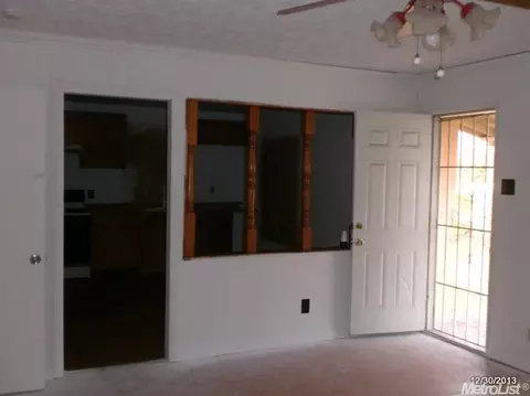 2033 Frazier St, Modesto, CA 95358 photo 4