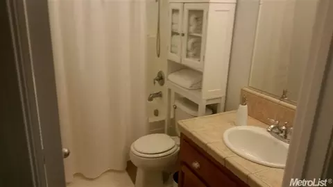 808 Bussing Ct, Folsom, CA 95630 photo 17