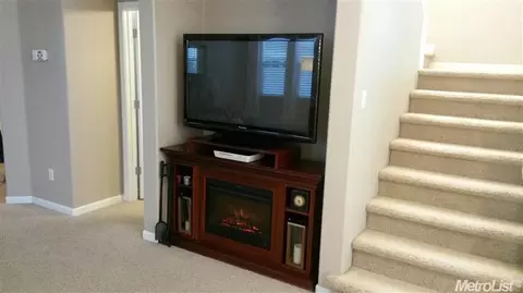 808 Bussing Ct, Folsom, CA 95630 photo 5
