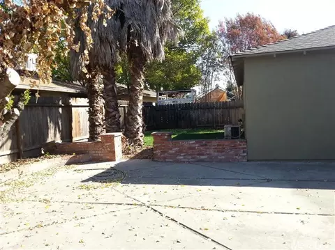 1609 Chapala Way, Modesto, CA 95355 photo 11