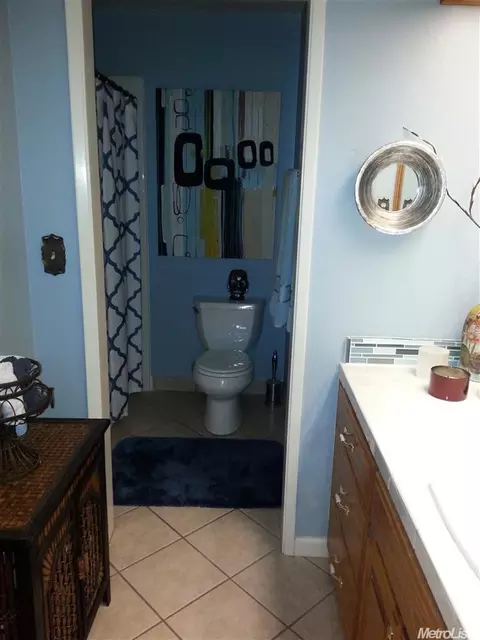 1328 Lorry Ave, Modesto, CA 95355 photo 9