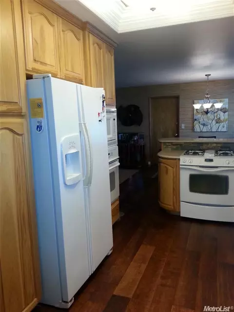 1328 Lorry Ave, Modesto, CA 95355 photo 6