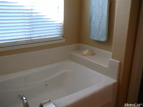 1414 Sandhill Dr, Rocklin, CA 95765 photo 12