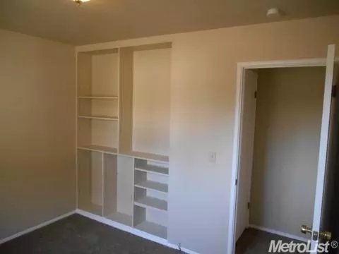 1400 W Rumble Rd, Modesto, CA 95350 photo 8