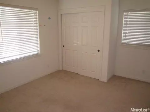 1360 Thoroughbred St, Patterson, CA 95363 photo 3