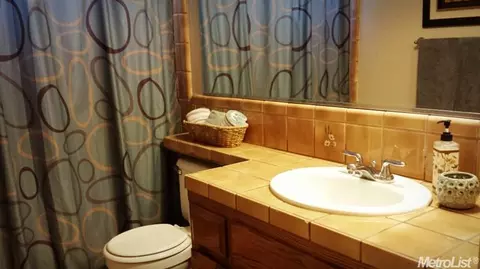 1612 Pantaleo, Modesto, CA 95355 photo 7