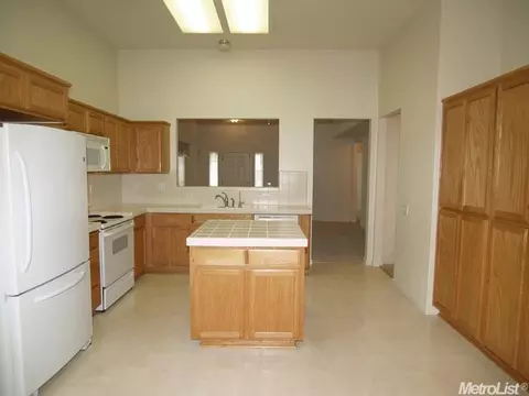 2117 Ellison Dr, Modesto, CA 95355 photo 7