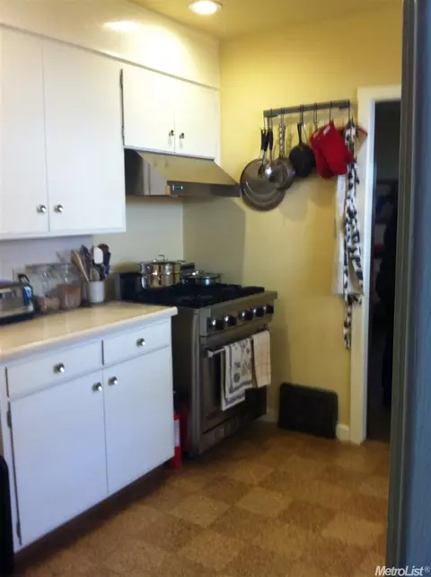 602 C St, Davis, CA 95616 photo 6