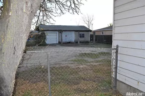 716 Erickson Ave, Modesto, CA 95351 photo 8