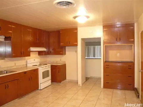 1531 Jared Ave, Ceres, CA 95307 photo 8
