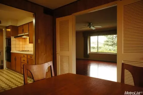 5001 Crestview, Carmichael, CA 95608 photo 8