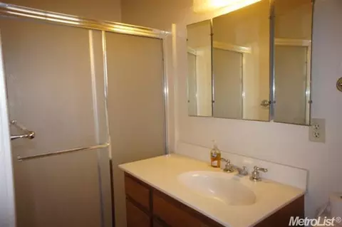 5001 Crestview, Carmichael, CA 95608 photo 18
