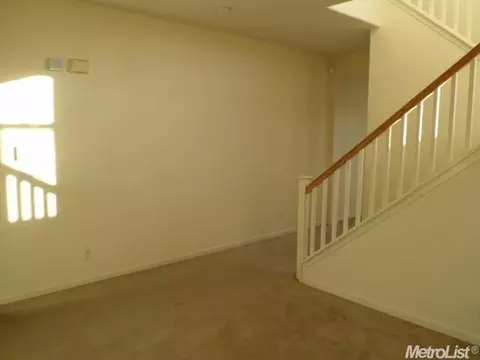 2415 Abbott Ct, Tracy, CA 95377 photo 4