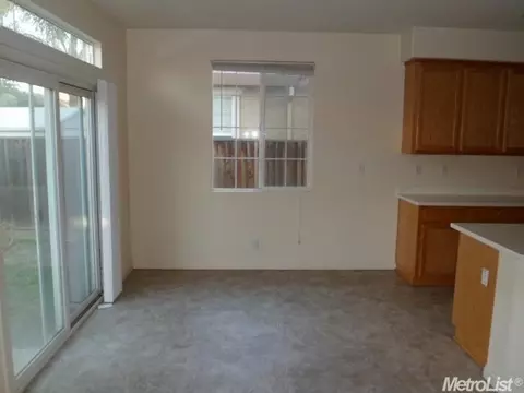 2415 Abbott Ct, Tracy, CA 95377 photo 9