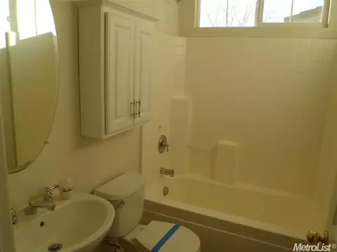 2415 Abbott Ct, Tracy, CA 95377 photo 7